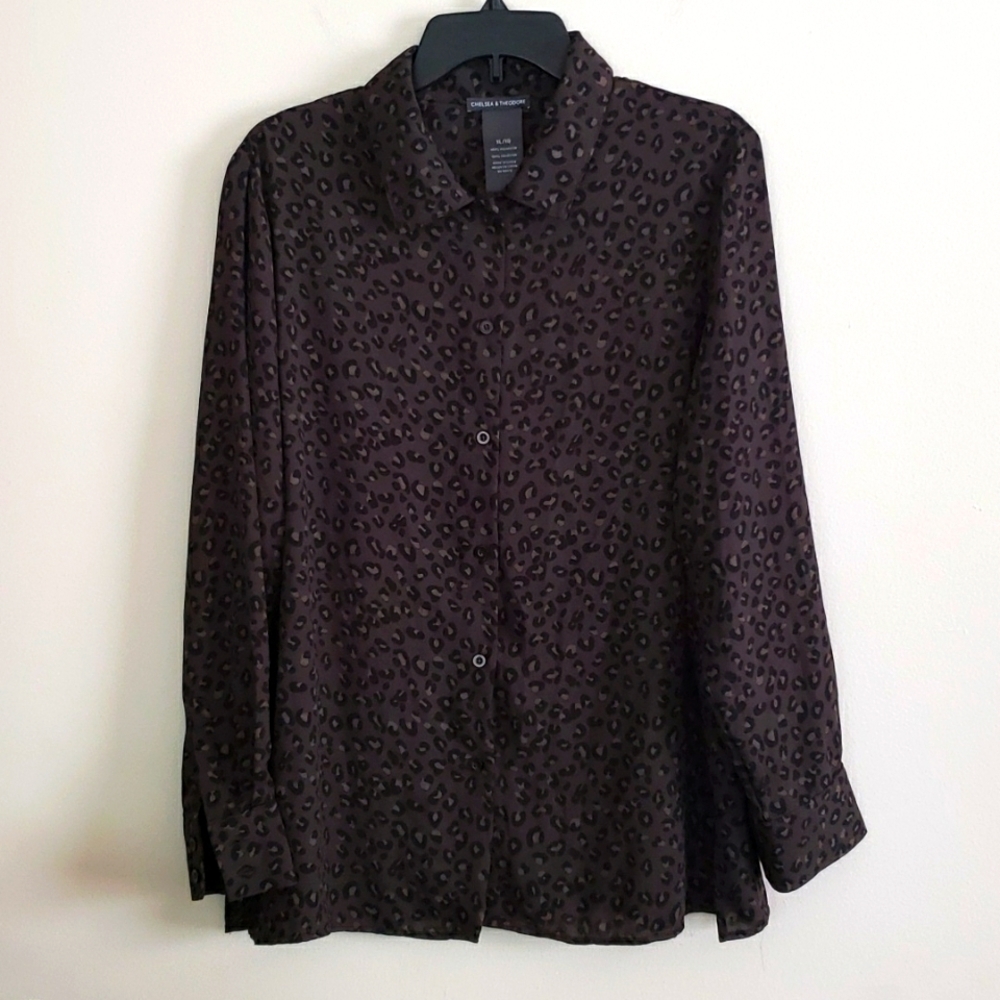 Chelsea and Theodore button down shirt, blouse, career, leopard print, size XL